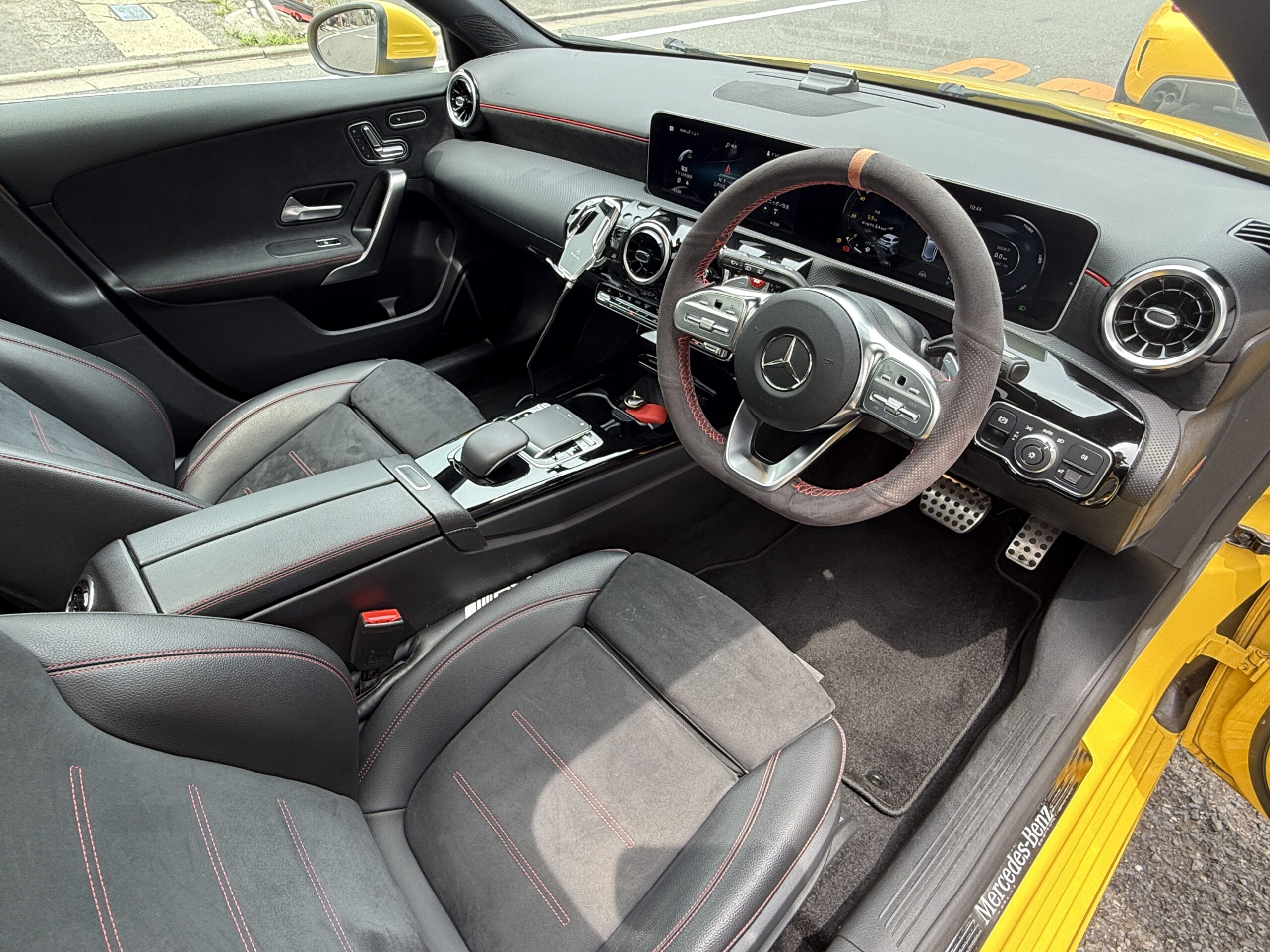 メルセデス・ベンツ A200d AMGライン 買取実績